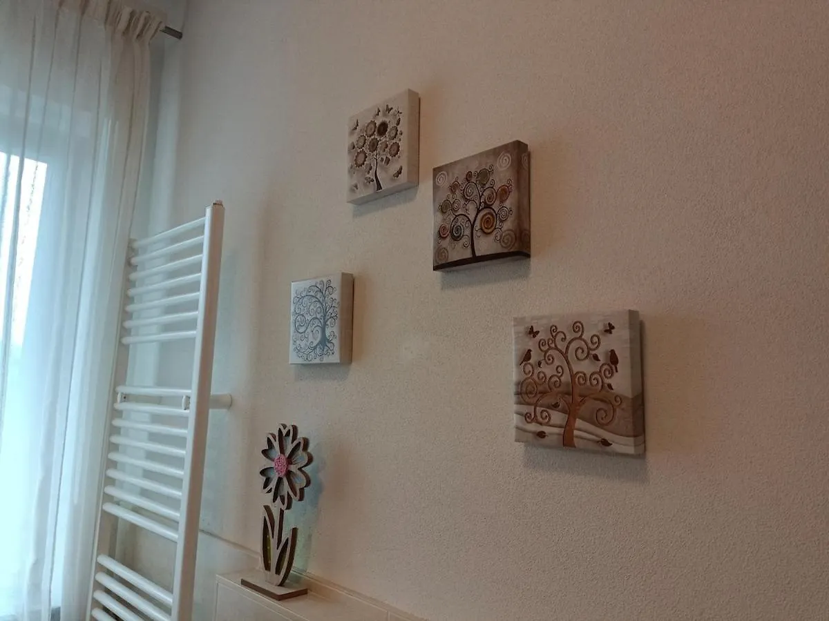 Apartment Casa Bella Vista Emma Lago Como Vercana Italy