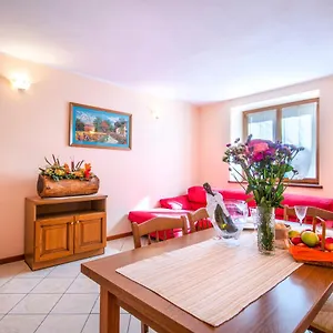 Martino - Dma321 By Interhome Vercana