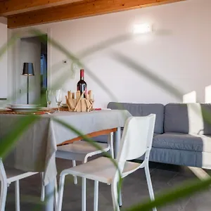 Delfina Terrazzo 013239-cni-00132 Vercana